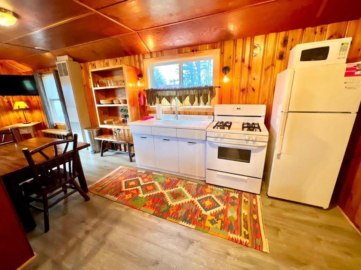מלון Indian Lake Adirondack Lake Cabins מראה חיצוני תמונה